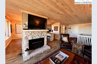 367 Skyleaf Drive #D-4, Sugar Mountain, NC 28604 - Photo 6