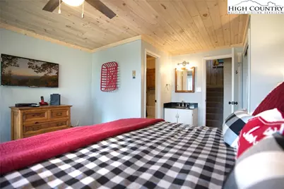 367 Skyleaf Drive #D-4, Sugar Mountain, NC 28604 - Photo 22