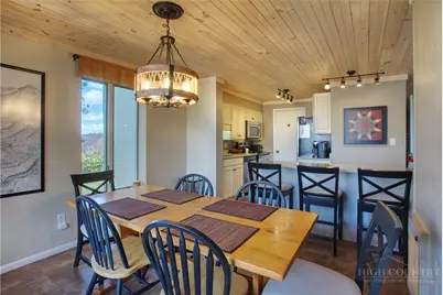 367 Skyleaf Drive #D-4, Sugar Mountain, NC 28604 - Photo 2