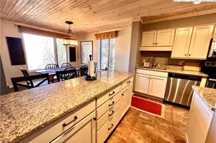 367 Skyleaf Dr, Sugar Mountain, NC 28604 - Photo 18