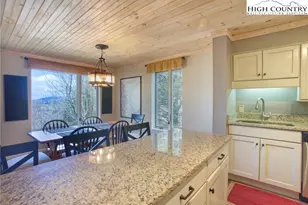 367 Skyleaf Dr, Sugar Mountain, NC 28604 - Photo 16