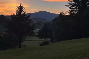 2141 Mt Jefferson Rd, West Jefferson, NC 28694 - Photo 6