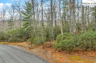 75 Trailwood Dr, West Jefferson, NC 28694 - Photo 1