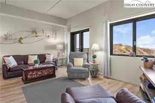 303 Sugar Top Dr, Sugar Mountain, NC 28604 - Photo 6