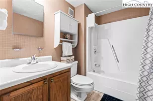 303 Sugar Top Dr, Sugar Mountain, NC 28604 - Photo 16