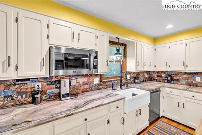 2351 US Highway 221, Jefferson, NC 28640 - Photo 18