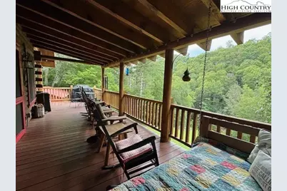 637 Monticello Drive, West Jefferson, NC 28694 - Photo 18