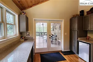 683 Joe Hartley Rd, Linville, NC 28646 - Photo 20