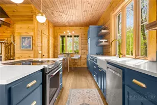 725 Fox Den Rd, Blowing Rock, NC 28605 - Photo 14