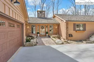 107 Rock Ledge Ln, Linville, NC 28646 - Photo 1