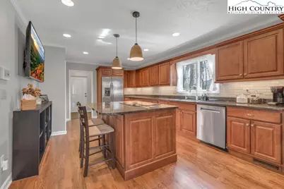 107 Rock Ledge Lane, Linville, NC 28646 - Photo 8