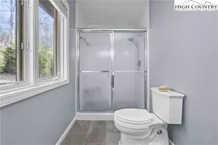 255 Sorrento Park Dr, Blowing Rock, NC 28605 - Photo 20