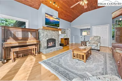 255 Sorrento Park Drive, Blowing Rock, NC 28605 - Photo 6