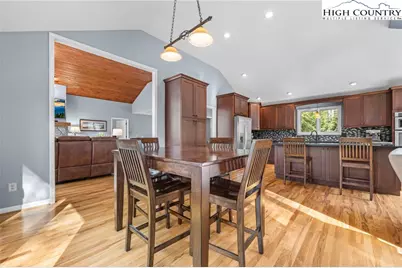 255 Sorrento Park Drive, Blowing Rock, NC 28605 - Photo 10