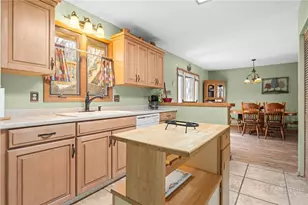 106 W Pond Creek Rd, Beech Mountain, NC 28604 - Photo 12