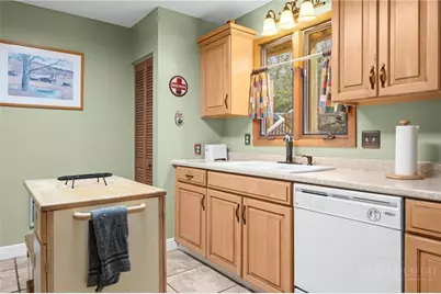 106 W Pond Creek Road #A, Beech Mountain, NC 28604 - Photo 10