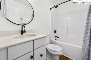 429 Townhomes Pl, Boone, NC 28607 - Photo 16