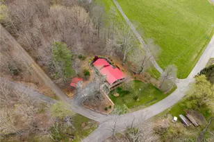 574 Cherry Ave, West Jefferson, NC 28694 - Photo 34