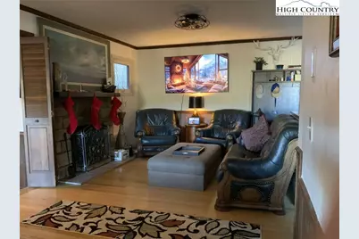 137 Maple Road, Blowing Rock, NC 28605 - Photo 8