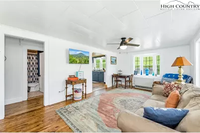 609 W Main Street, Jefferson, NC 28640 - Photo 10