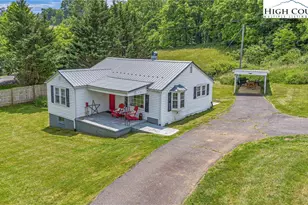 609 W Main St, Jefferson, NC 28640 - Photo 1