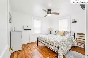 609 W Main St, Jefferson, NC 28640 - Photo 22