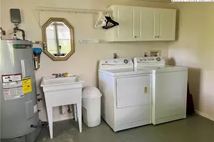 261 Knoll Cir, Newland, NC 28657 - Photo 24