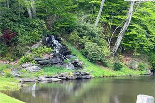 261 Knoll Cir, Newland, NC 28657 - Photo 42