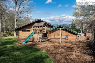 261 Knoll Cir, Newland, NC 28657 - Photo 36