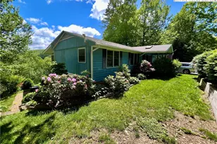 261 Knoll Cir, Newland, NC 28657 - Photo 30