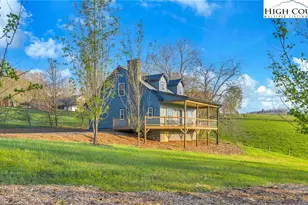 553 Graybeal Calloway Dr, Jefferson, NC 28640 - Photo 4