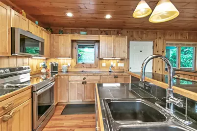 123 Beucus Lane, Seven Devils, NC 28604 - Photo 14