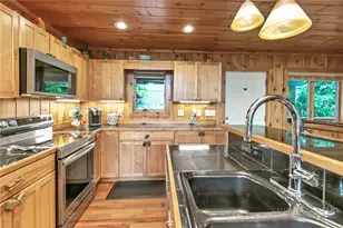 123 Beucus Ln, Seven Devils, NC 28604 - Photo 14