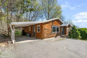 184 Dutch Treat Rd, Banner Elk, NC 28604 - Photo 4