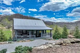3244 Old US Hwy 421, Vilas, NC 28692 - Photo 2