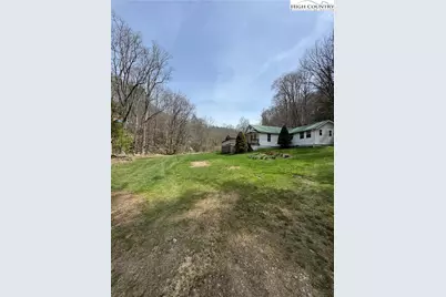 63 Jeffery Franklin Lane, Newland, NC 28657 - Photo 4