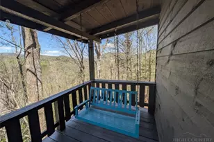 304 McGuire Rd, Sugar Grove, NC 28679 - Photo 18