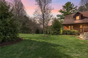 243 Riverwood Ln, Sugar Grove, NC 28679 - Photo 6