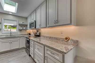 174 Spruce Pine Road, Newland, NC 28657 - Photo 12