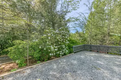 174 Spruce Pine Road, Newland, NC 28657 - Photo 4