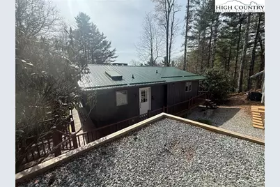 174 Spruce Pine Road, Newland, NC 28657 - Photo 4