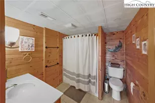 196 Eagle Nest Rd, Purlear, NC 28665 - Photo 28