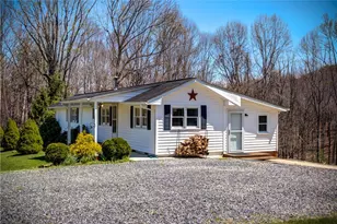 2081 Baker's Ridge Rd, Piney Creek, NC 28663 - Photo 2