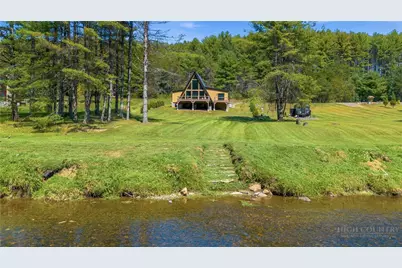 355 S River Hills Road, Lansing, NC 28643 - Photo 2