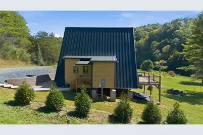 355 S River Hills Road, Lansing, NC 28643 - Photo 32