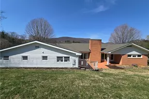 119 Forest Hill Dr, West Jefferson, NC 28694 - Photo 6