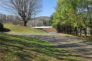 119 Forest Hill Dr, West Jefferson, NC 28694 - Photo 10