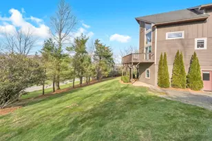 126 Knob Rd, Blowing Rock, NC 28605 - Photo 2