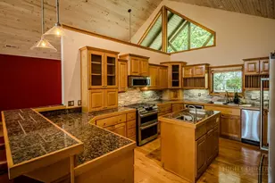 2134 Valle Cay Dr, Vilas, NC 28692 - Photo 10