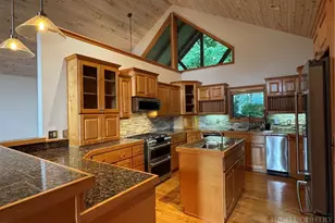 2134 Valle Cay Dr, Vilas, NC 28692 - Photo 12